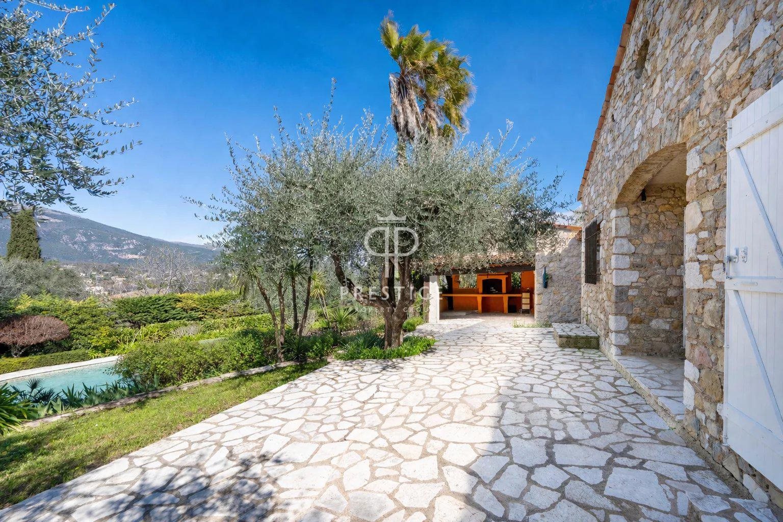 Maison à vendre, 140m², Le Rouret