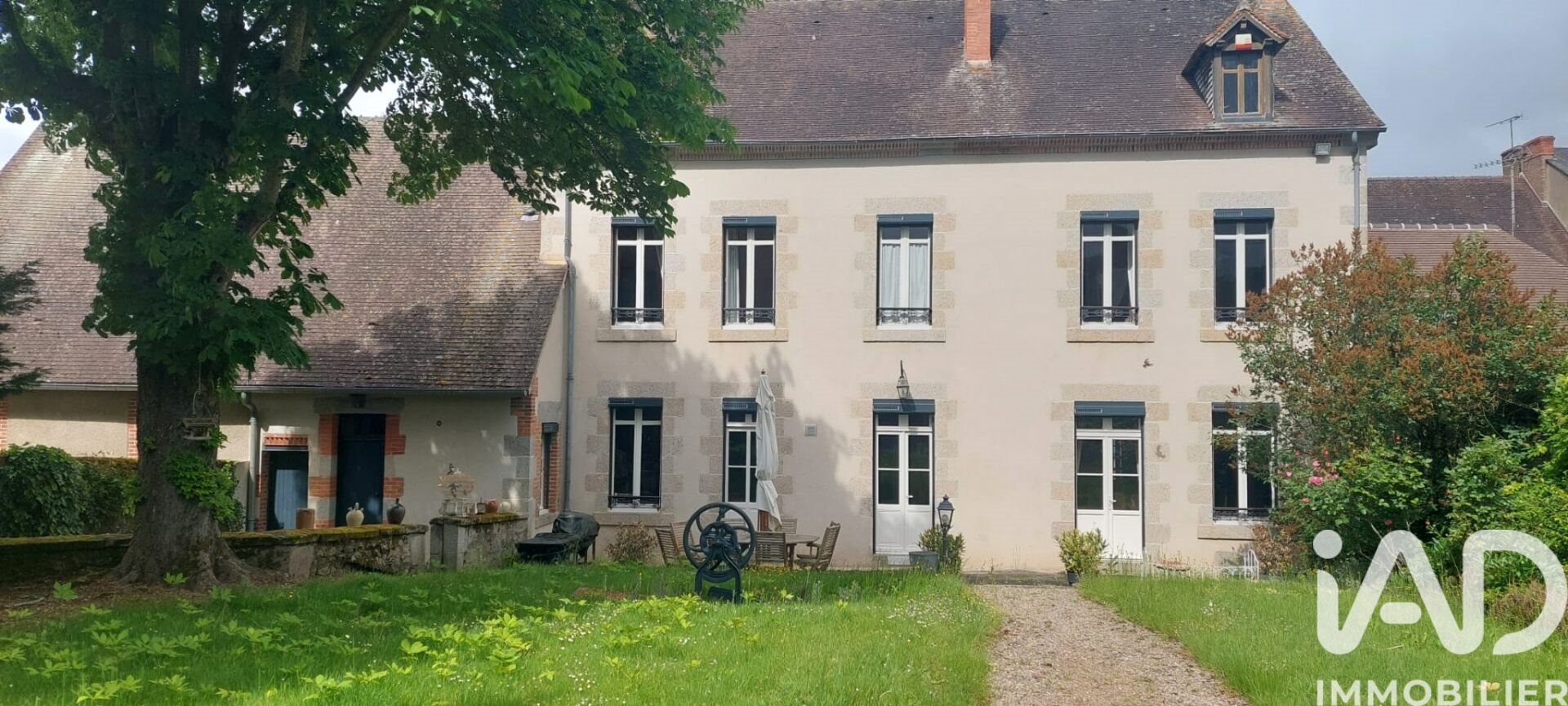 Maison à vendre, 228m², Gouzon