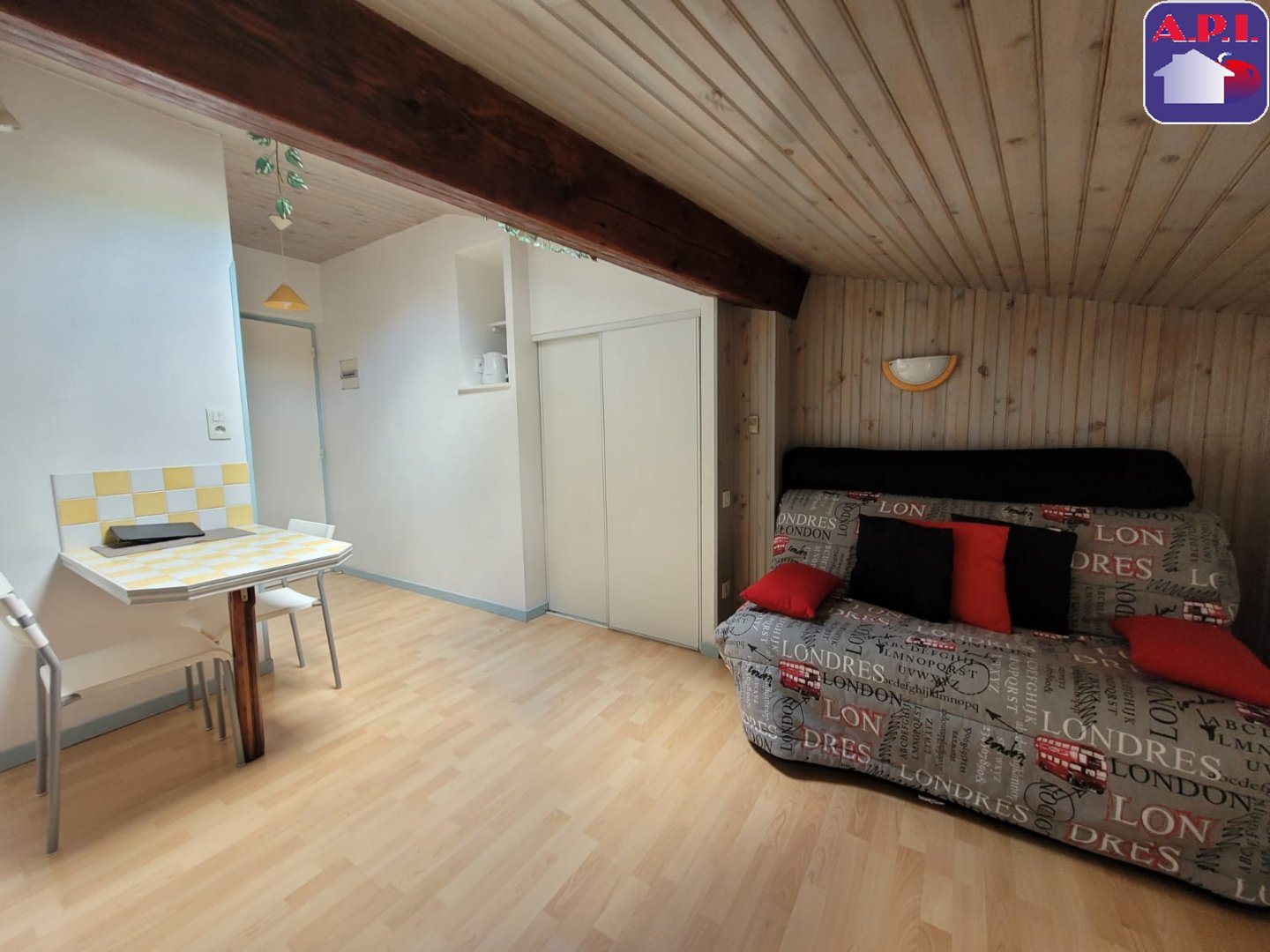 Appartement à louer, 13m², Foix