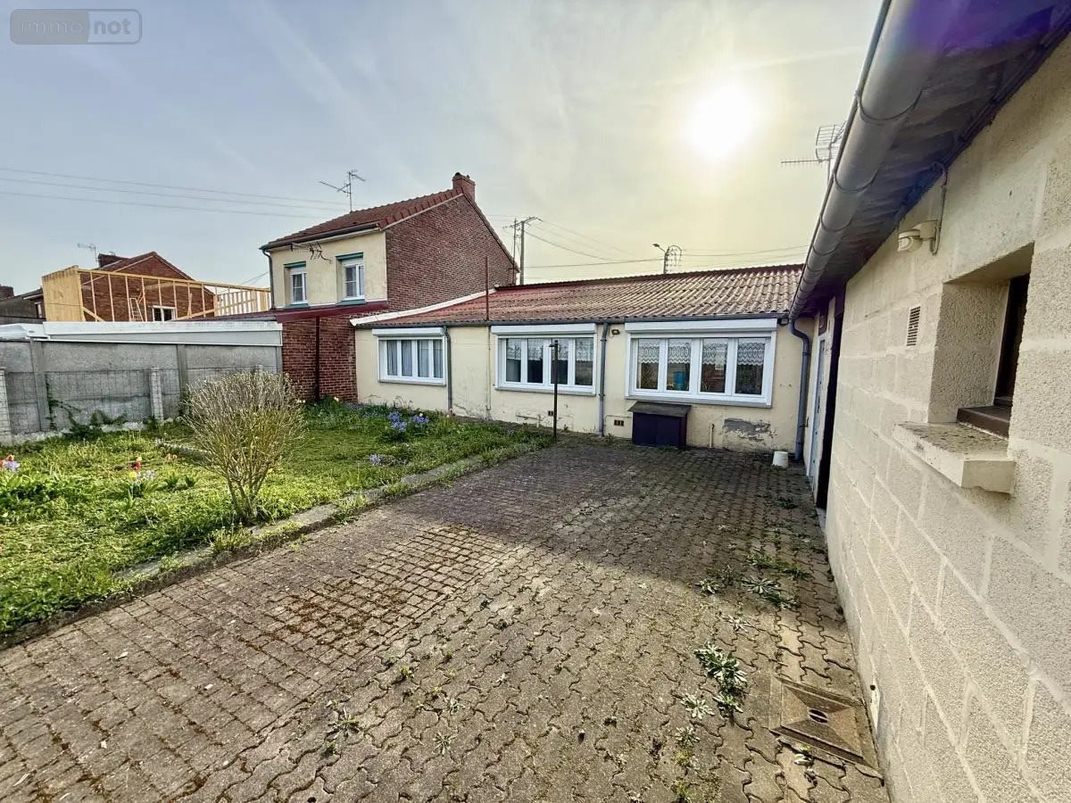 Maison à vendre, 81m², Fressain