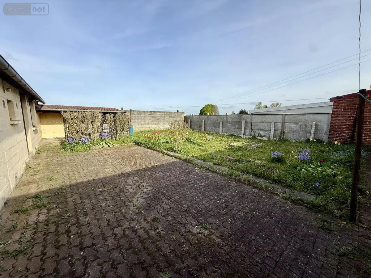 Maison à vendre, 81m², Fressain