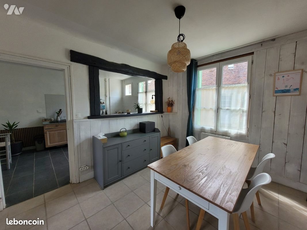 Maison à vendre, 101m², Rémalard