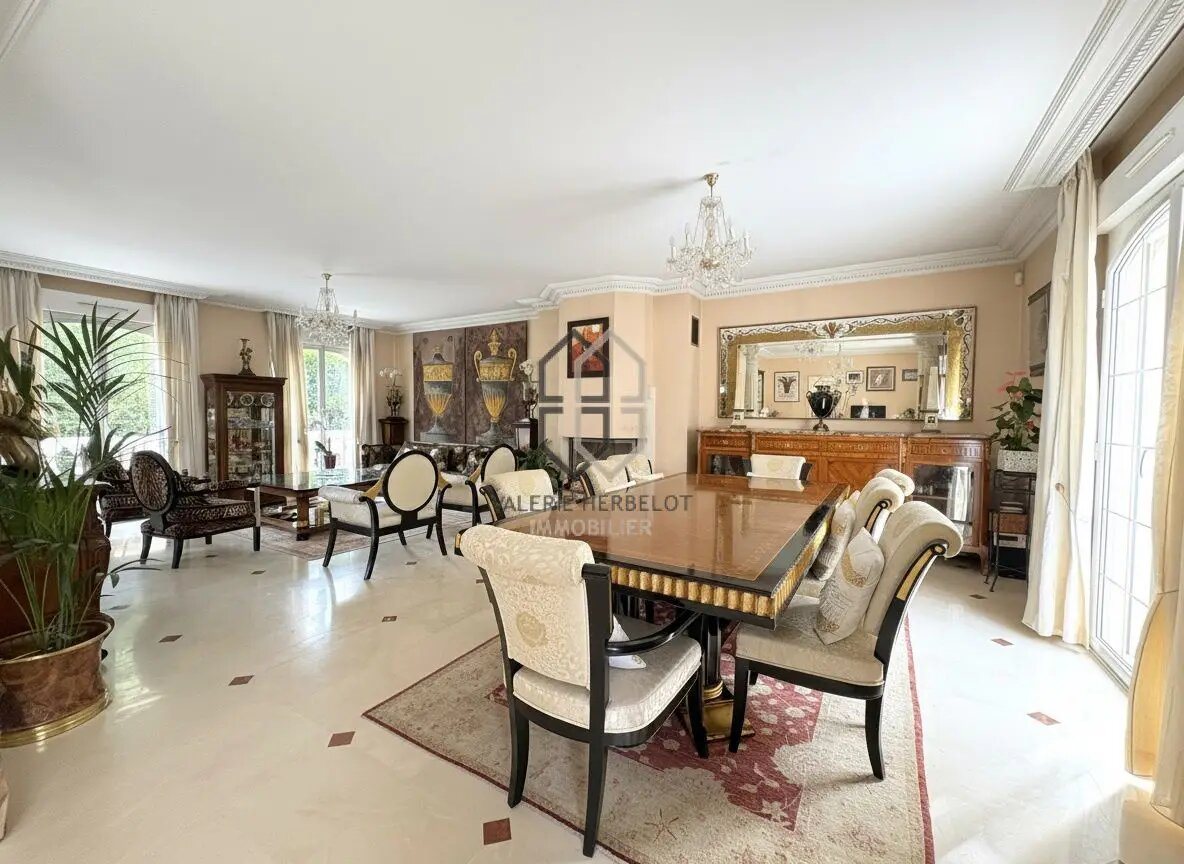 Maison à vendre, 210m², Le Plessis-Trévise