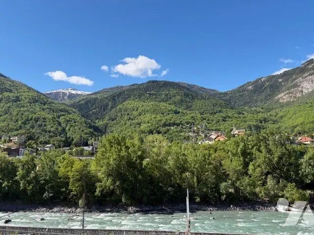 Appartement à vendre, 57m², Saint-Michel-de-Maurienne