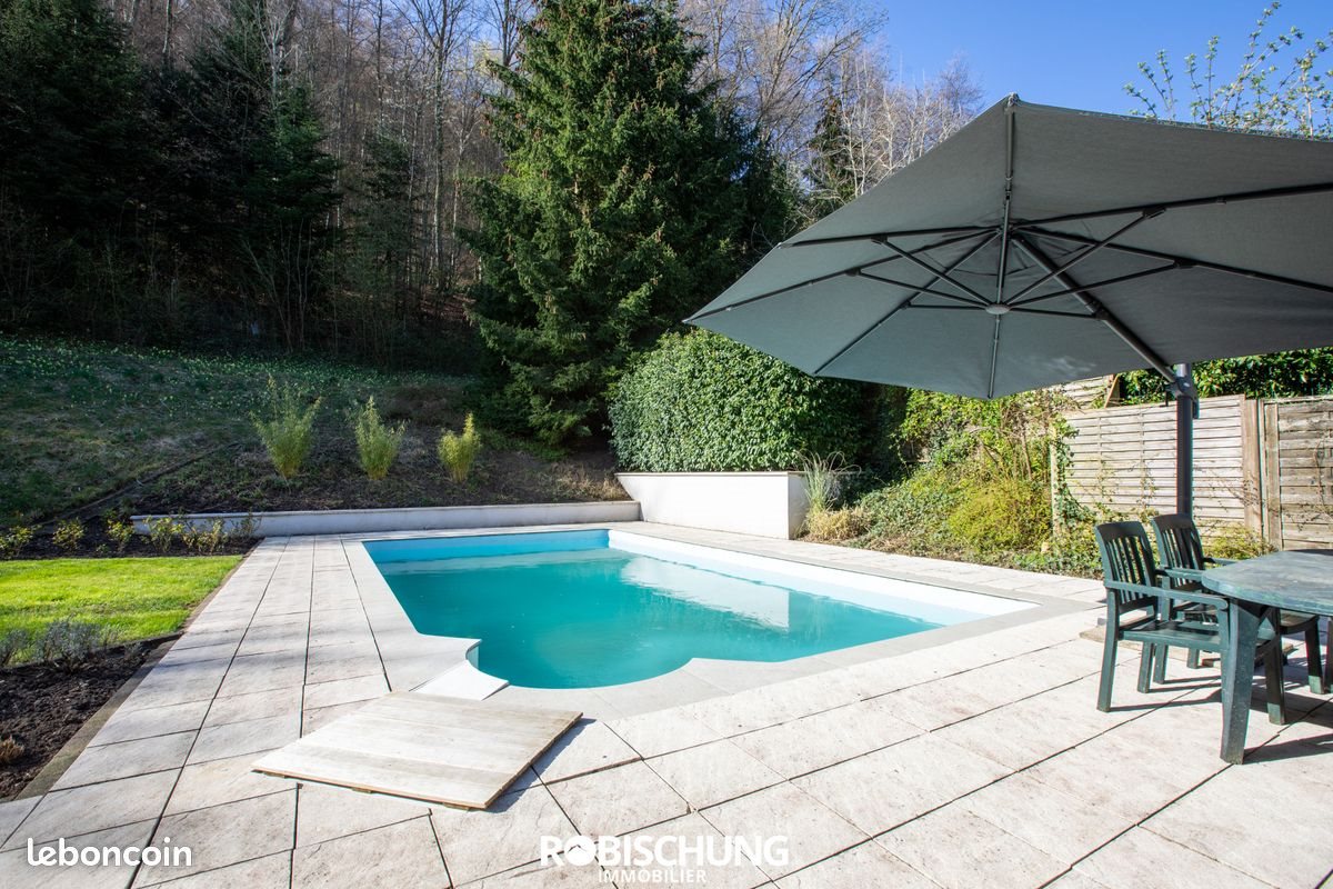 Maison à vendre, 235m², Ferrette
