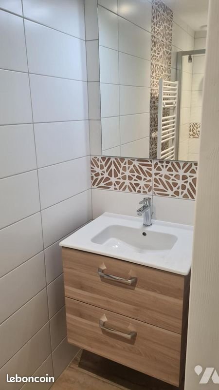Maison à louer, 85m², Fay