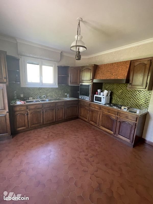 Maison à vendre, 130m², Rouillon