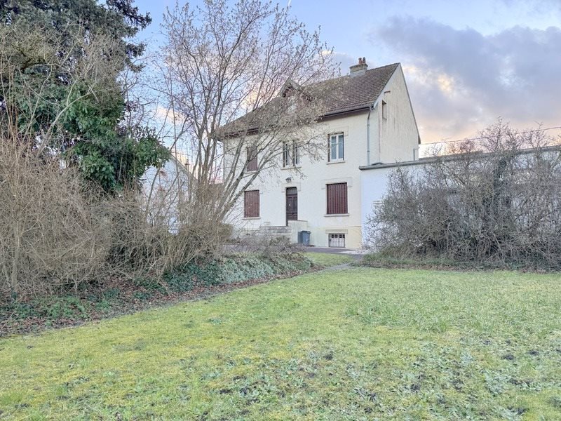 Maison à vendre, 180m², Vincey