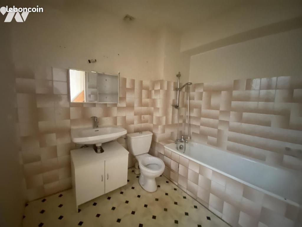 Maison à louer, 56m², Beaune-la-Rolande