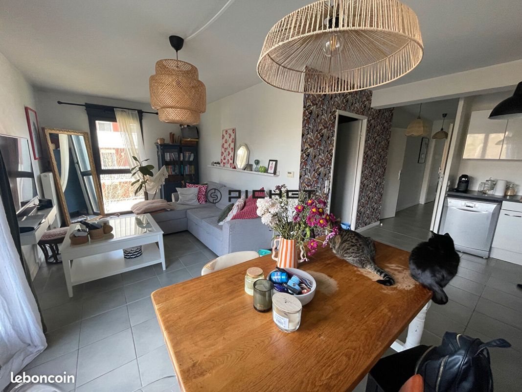Appartement à vendre, 82m², Lons