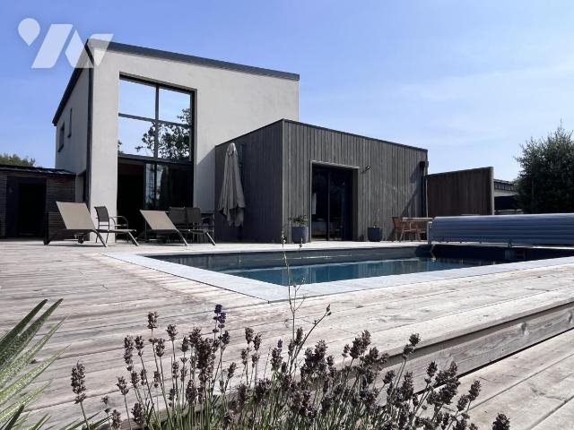 Maison à vendre, 140m², Montmartin-sur-Mer