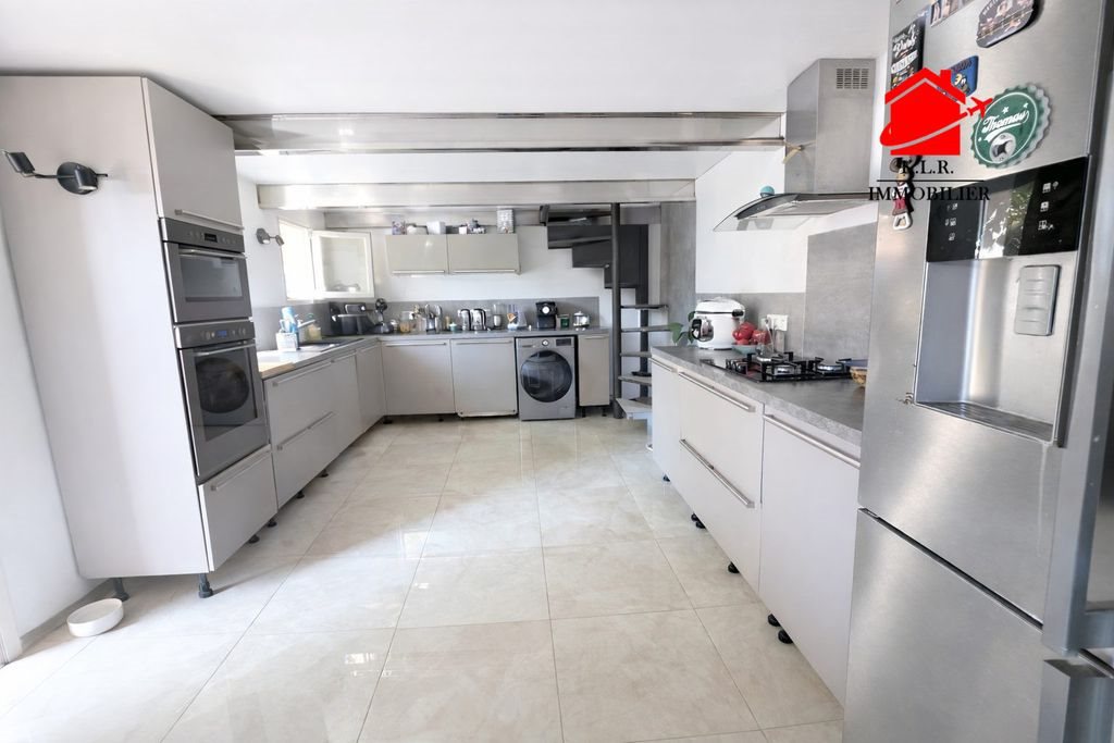 Maison à vendre, 175m², Carros