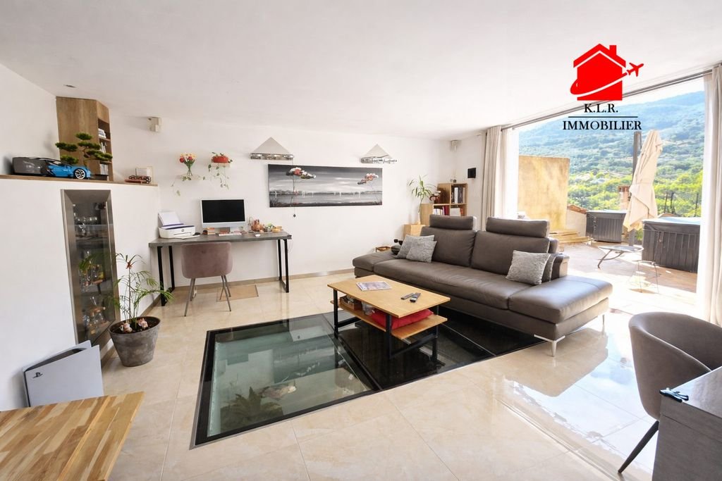 Maison à vendre, 178m², Carros