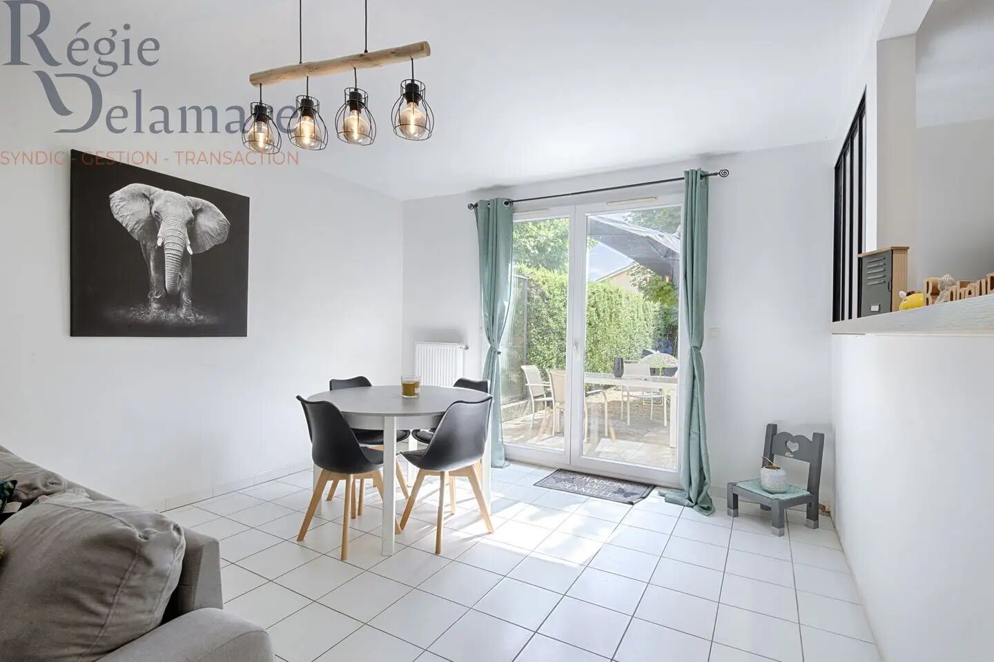 Maison à vendre, 104m², L'Isle-d'Abeau