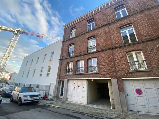 Advert pic 0