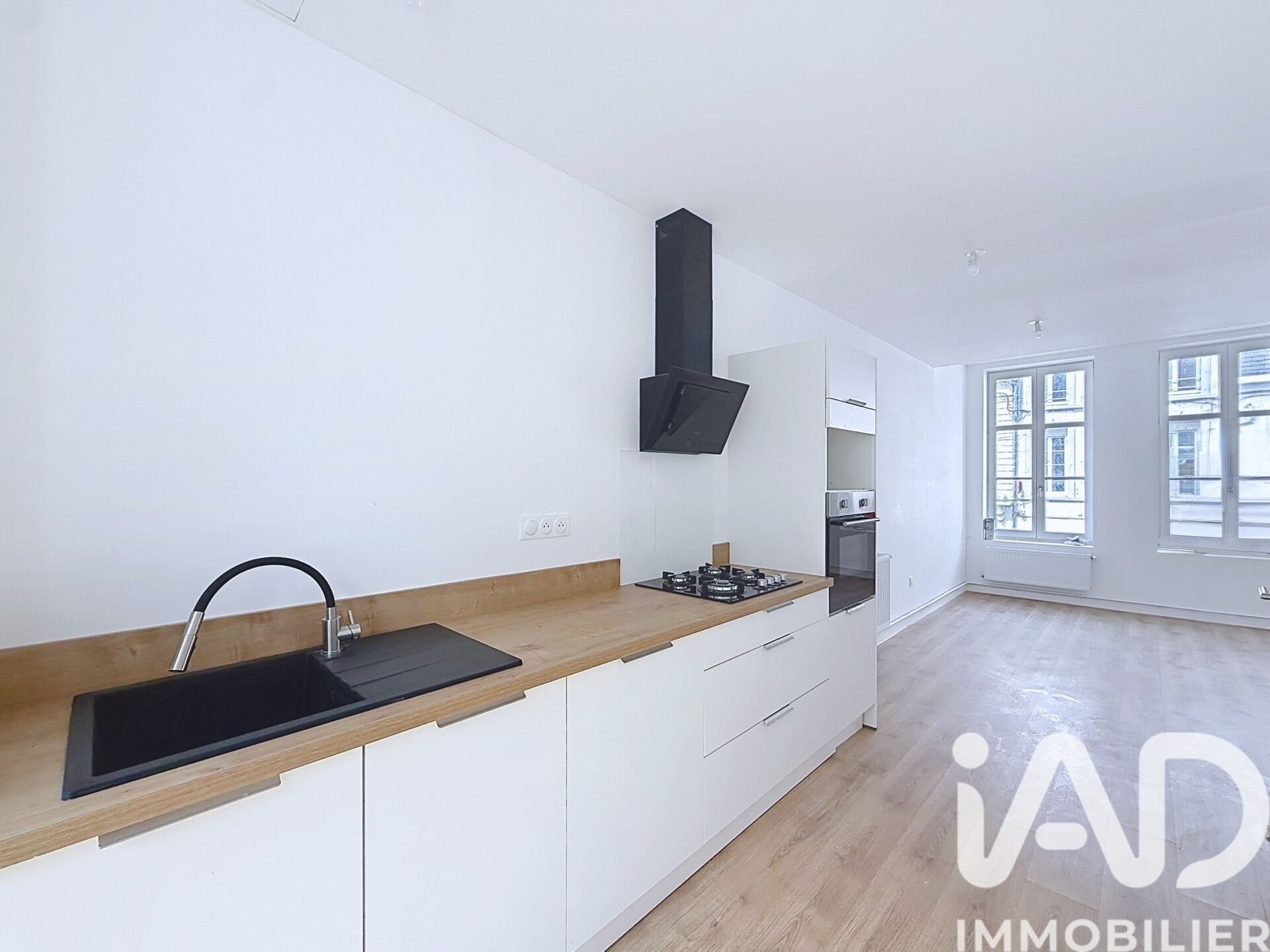 Appartement à vendre, 80m², Saint-Amand-les-Eaux