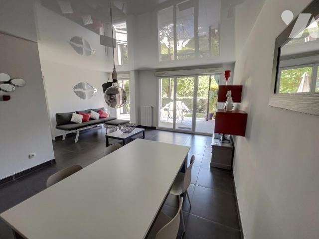 Appartement à vendre, 68m², Neuville-sur-Saône