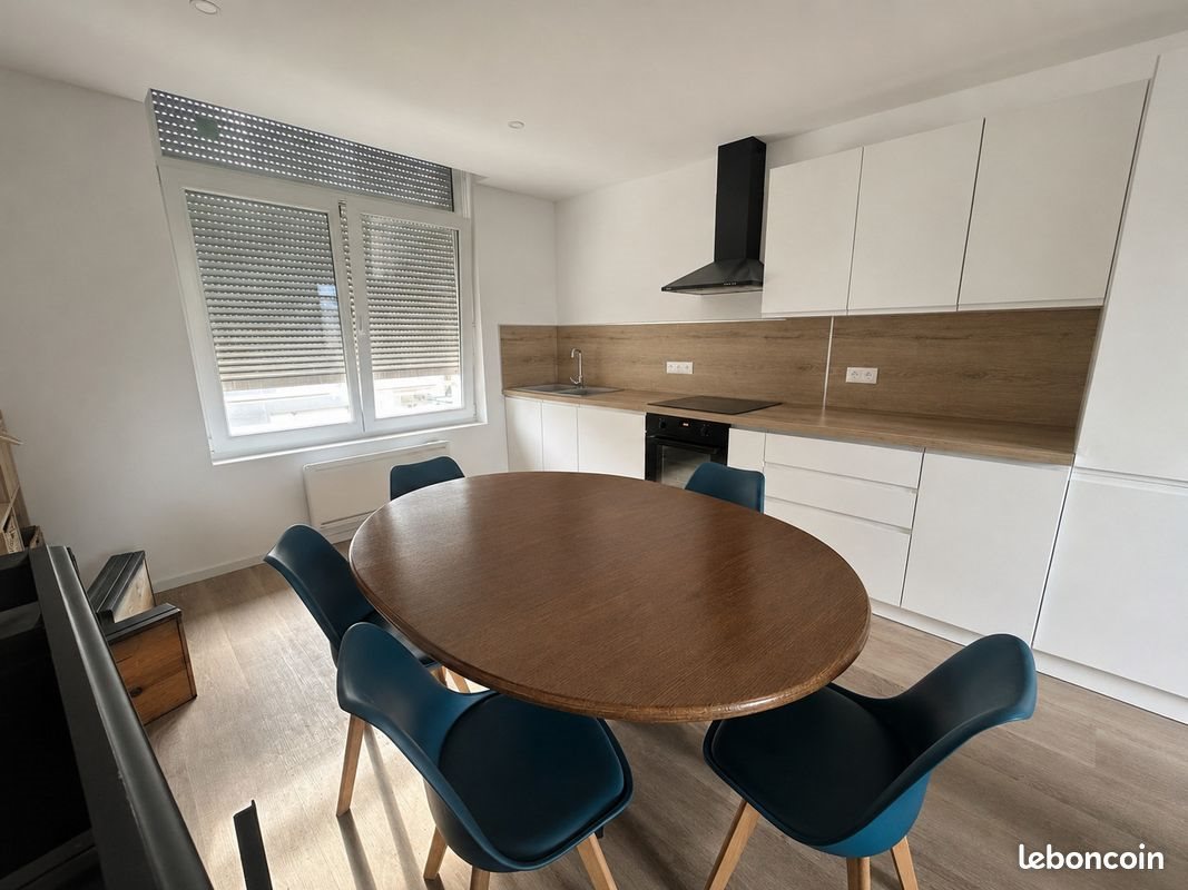 Maison à louer, 77m², Coudekerque-Branche
