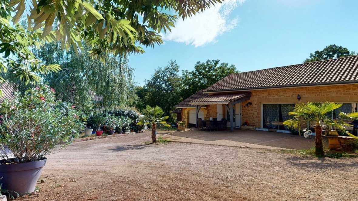 Maison à vendre, 126m², Montignac