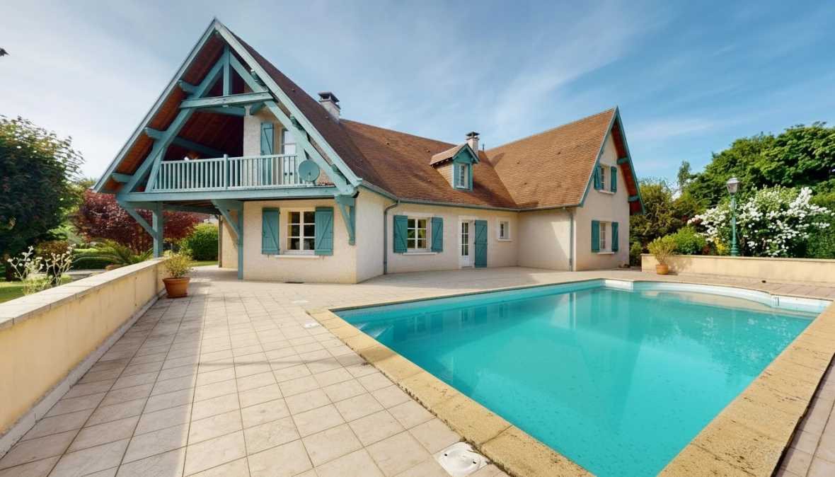 Maison à vendre, 216m², Montignac