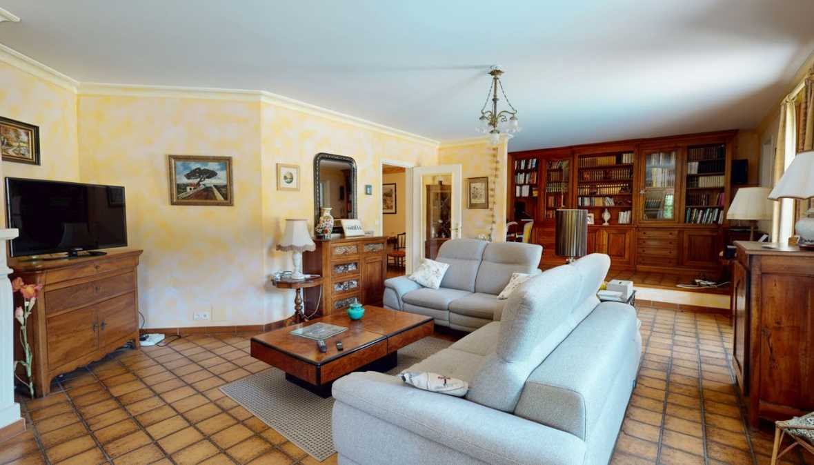 Maison à vendre, 216m², Montignac