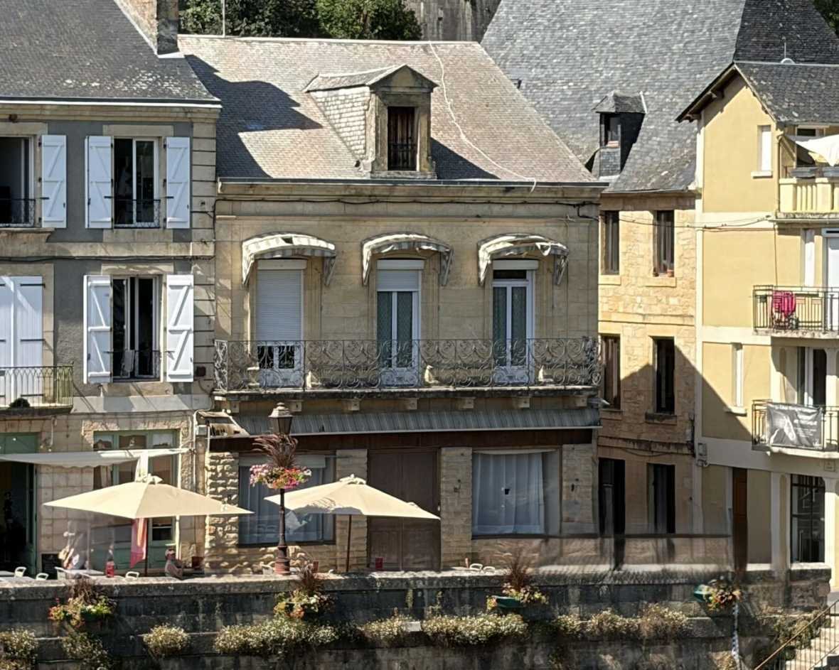 Maison à vendre, 275m², Montignac