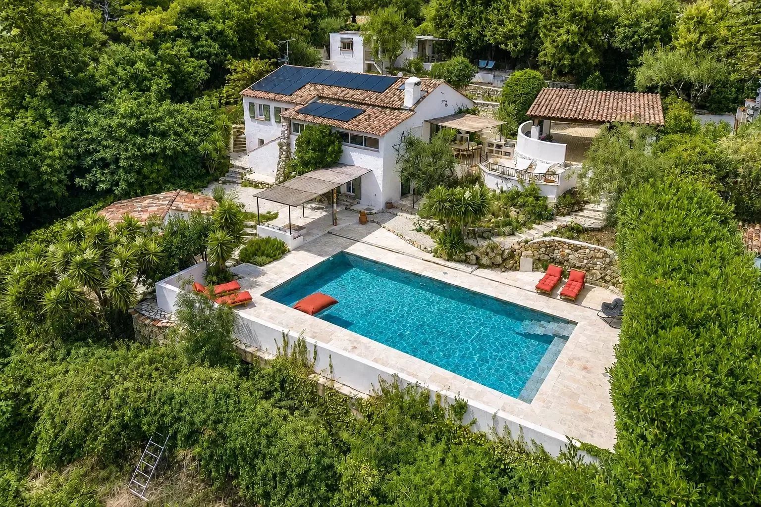 Maison à vendre, 218m², La Roquette-sur-Siagne