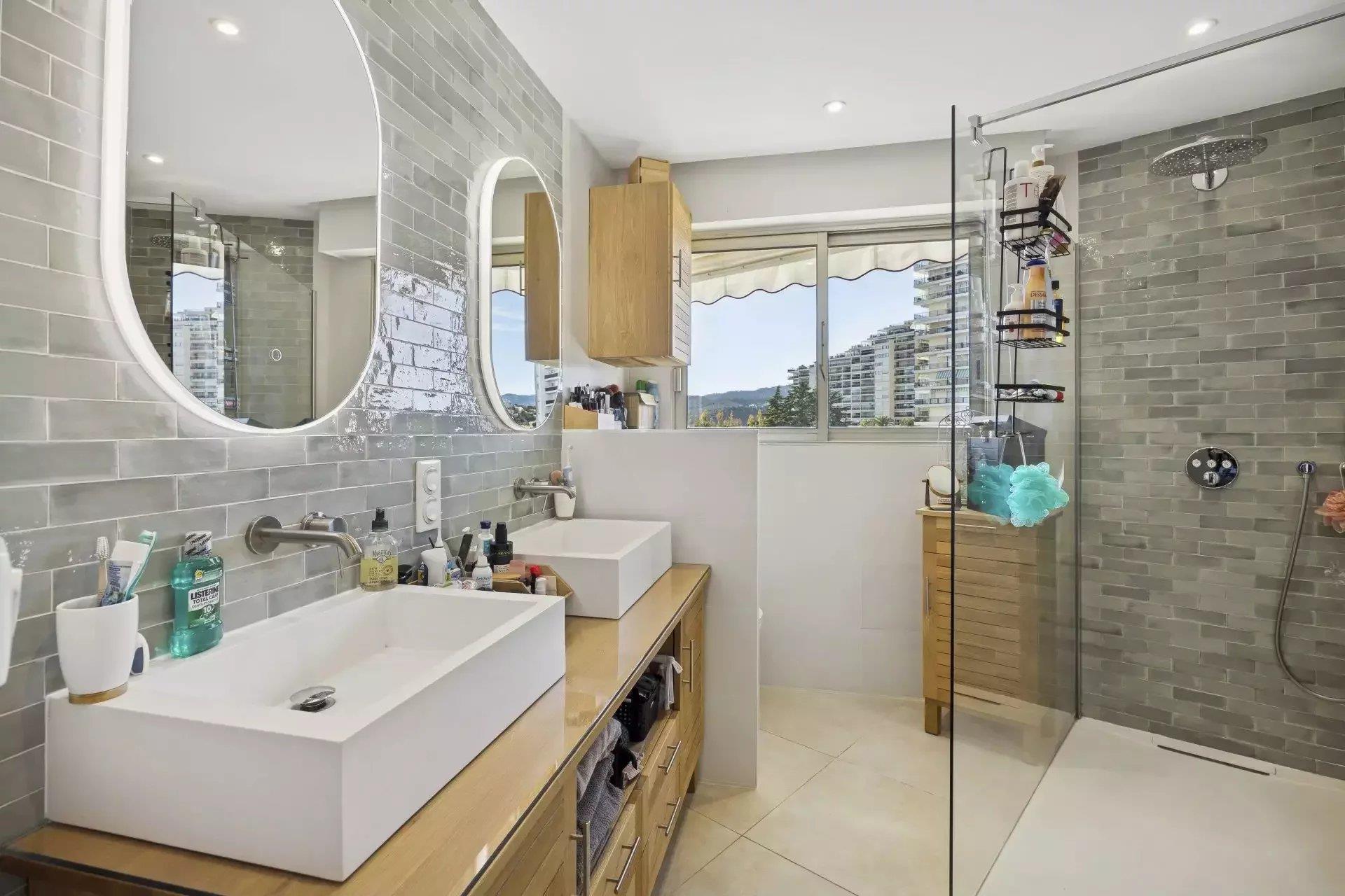Appartement à vendre, 95m², Mandelieu-la-Napoule