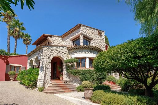 Frankrike | Cagnes-sur-Mer | 4 Soverom | 3 Bad | €1.690.000
