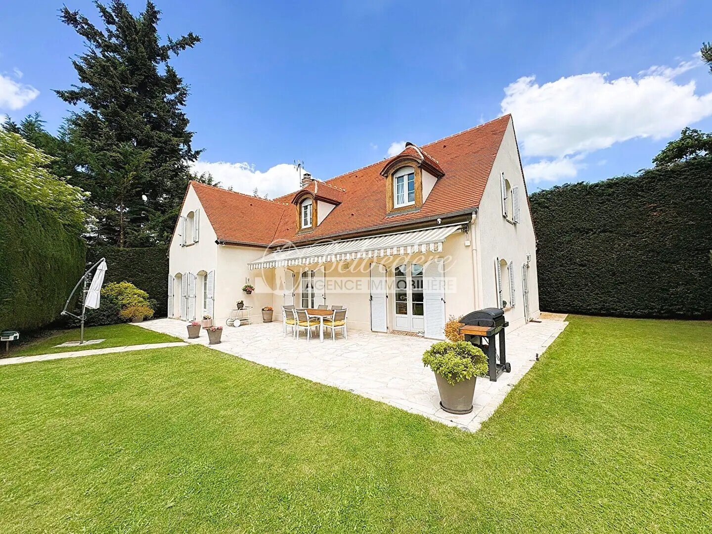 Maison à vendre, 187m², Béthemont-la-Forêt