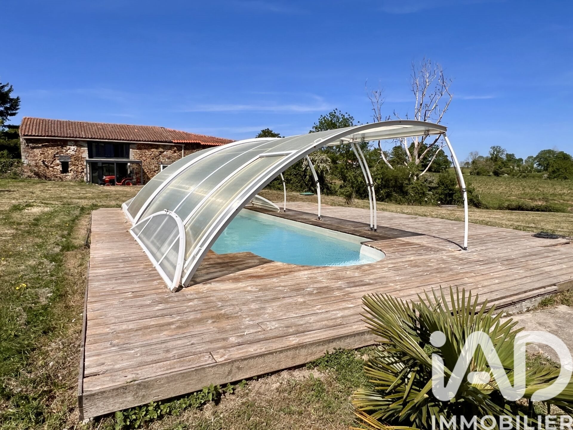 Maison à vendre, 435m², Saint-Denis-la-Chevasse