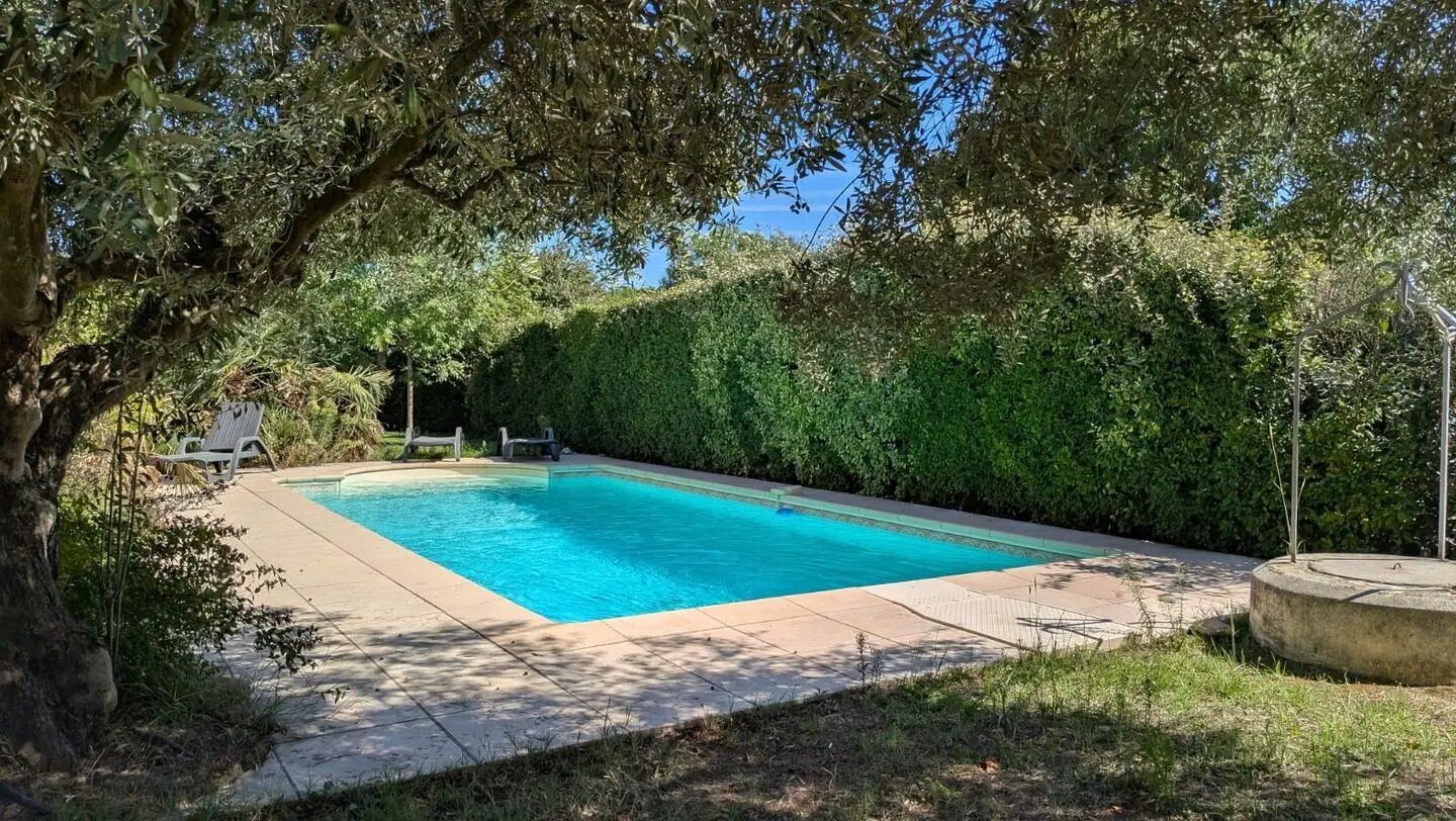 Maison à louer, 100m², Morières-lès-Avignon