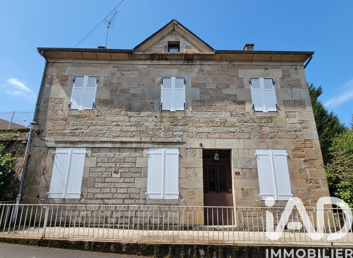 Maison à vendre, 135m², Peyrelevade