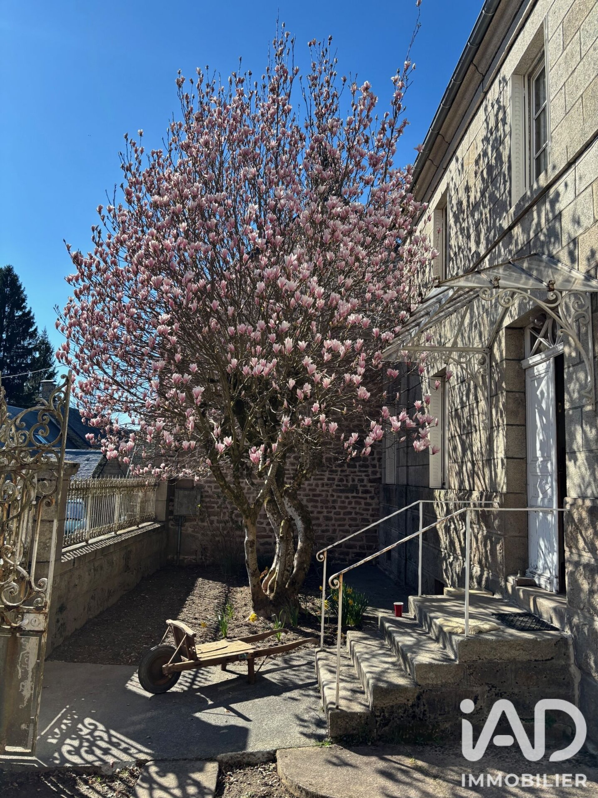 Maison à vendre, 135m², Peyrelevade