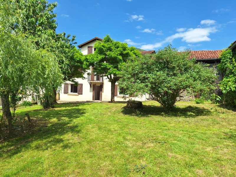Maison à vendre, 170m², Arbas