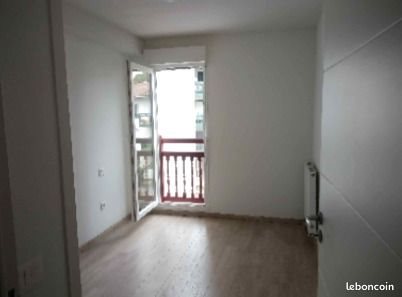 Appartement à louer, 64m², Bassussarry