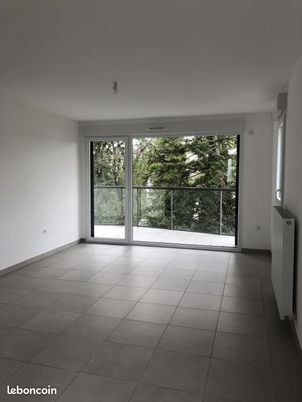 Appartement à louer, 44m², Décines-Charpieu