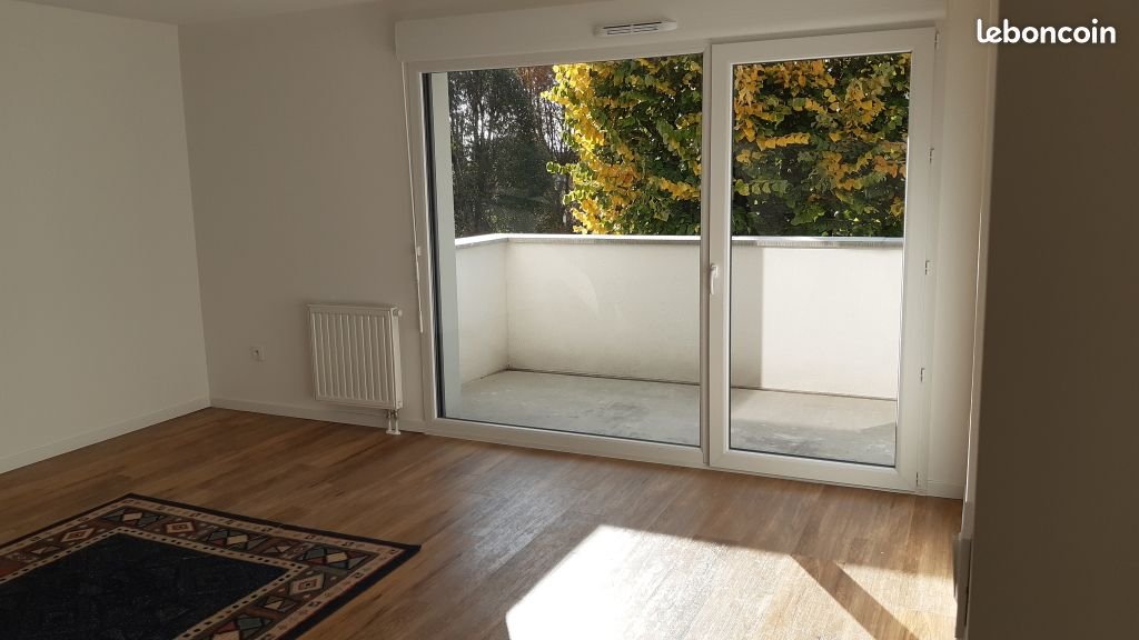 Appartement à louer, 62m², Templemars