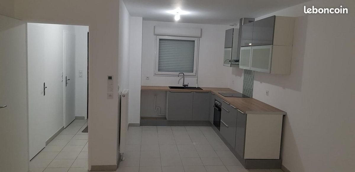 Maison à louer, 82m², Don