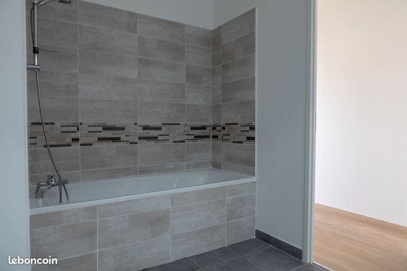 Appartement à louer, 80m², Fontaine-lès-Dijon