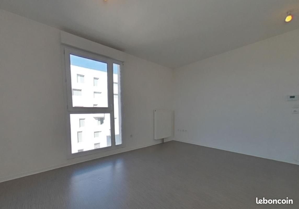 Appartement à louer, 45m², Lille