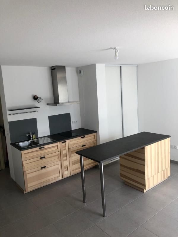 Appartement à louer, 27m², Metz