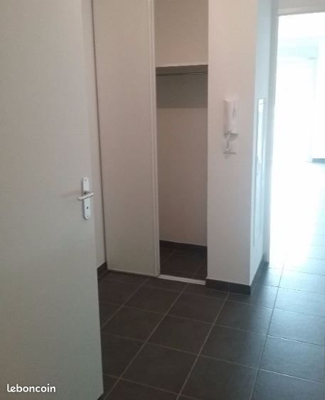 Appartement à louer, 51m², Saint-Saulve