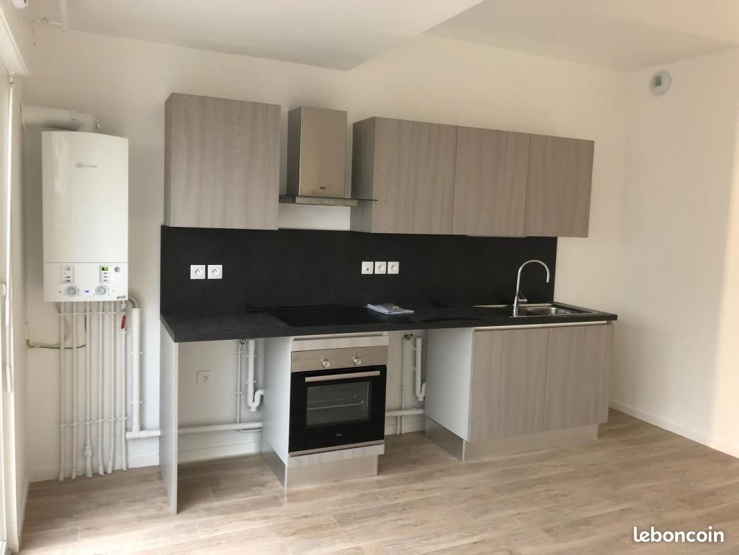 Appartement à louer, 45m², Lille