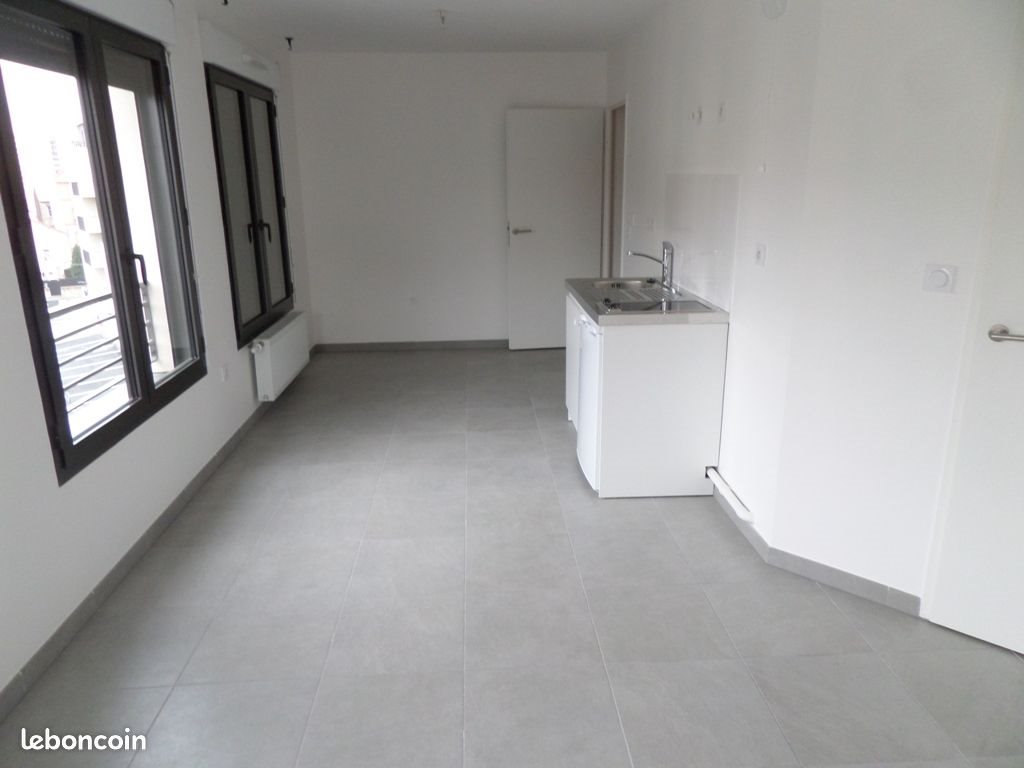 Appartement à louer, 27m², Chamalières