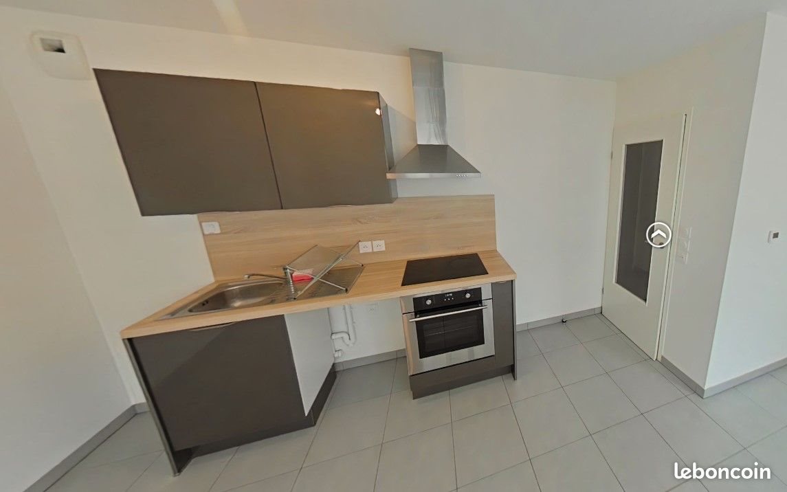 Appartement à louer, 31m², Reims