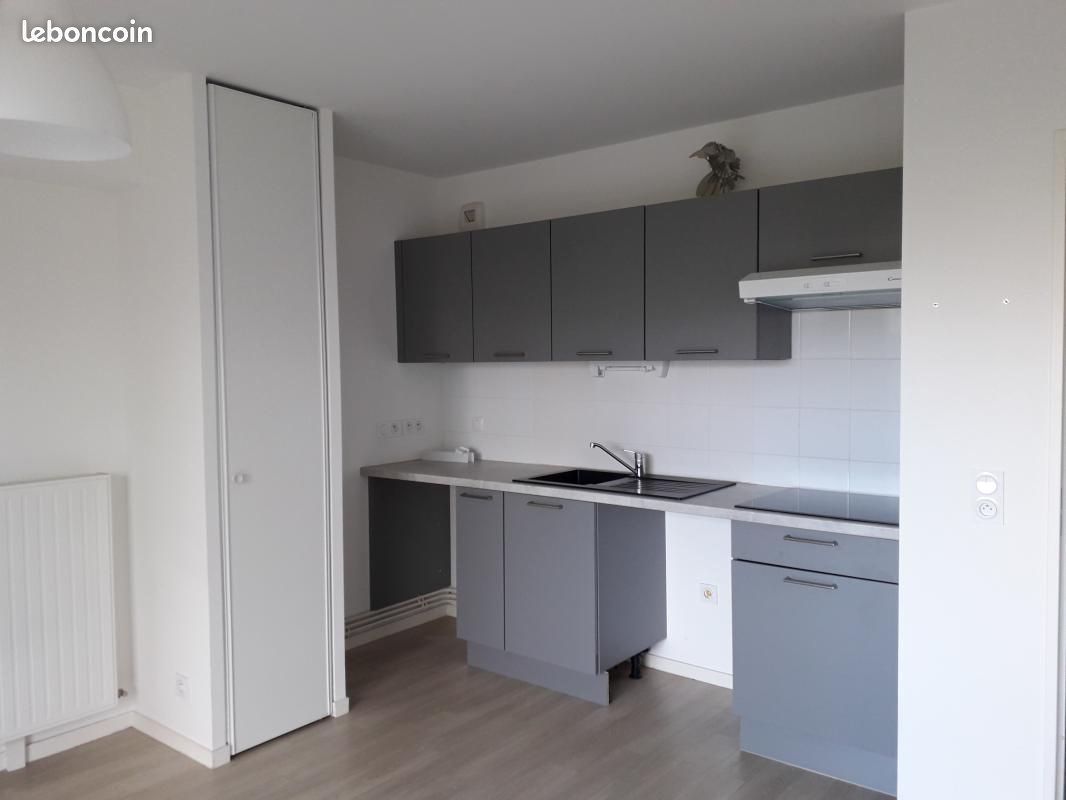 Appartement à louer, 44m², Couëron