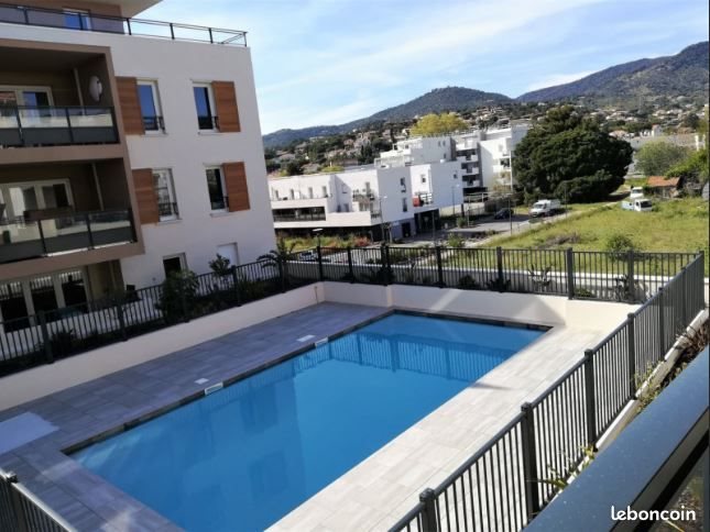 Appartement à louer, 56m², Le Lavandou