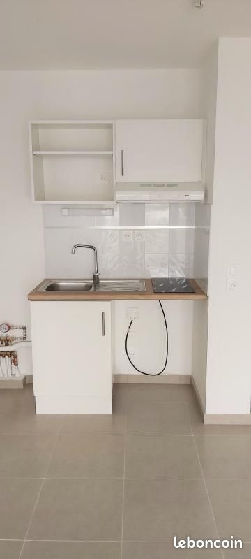 Appartement à louer, 40m², Istres