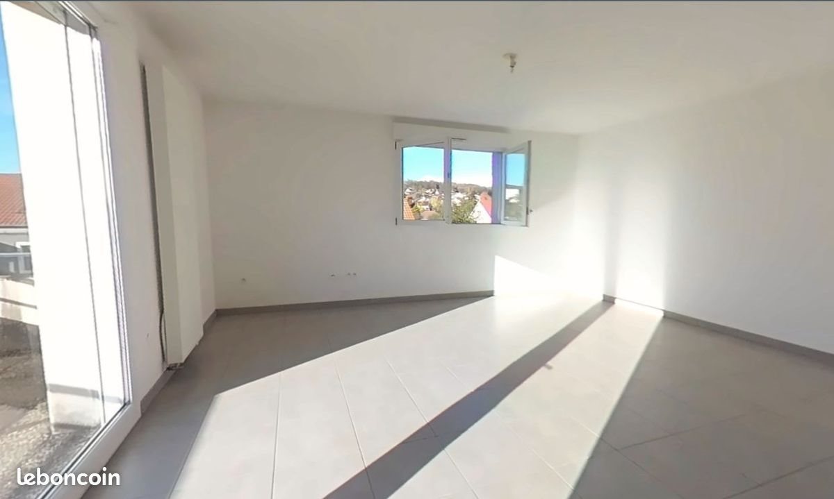 Appartement à louer, 67m², Essert